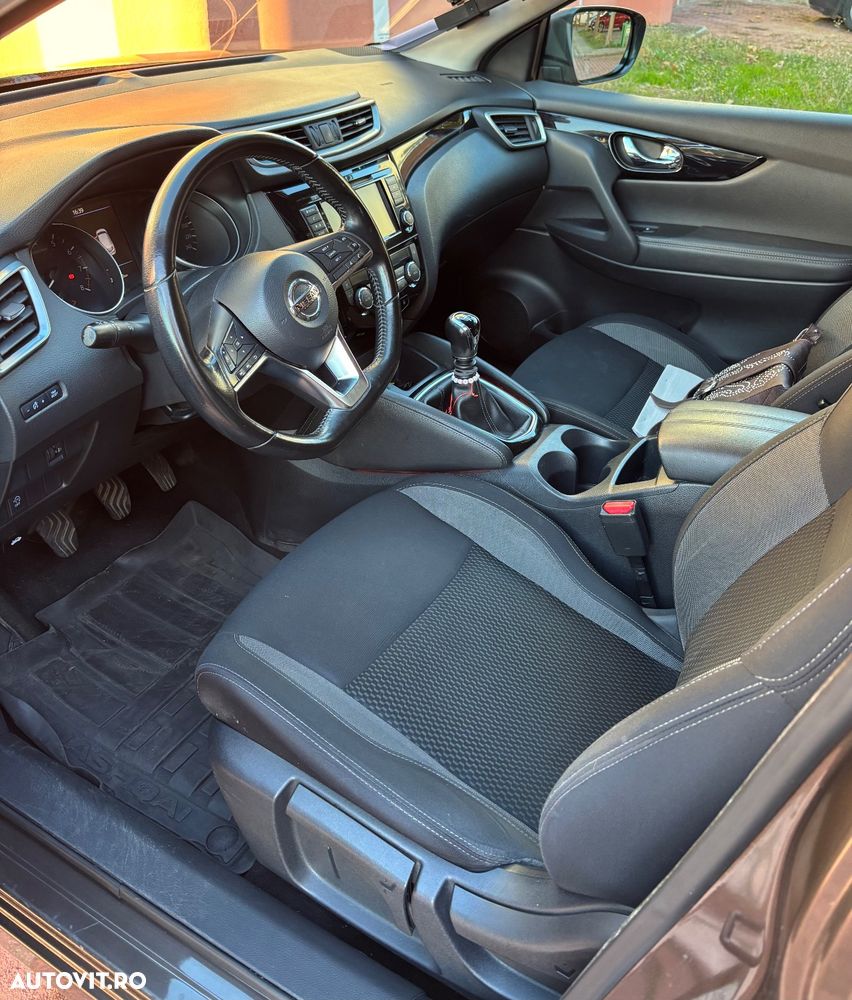 Nissan Qashqai 1.3 138CP 2WD N-Connecta - 7