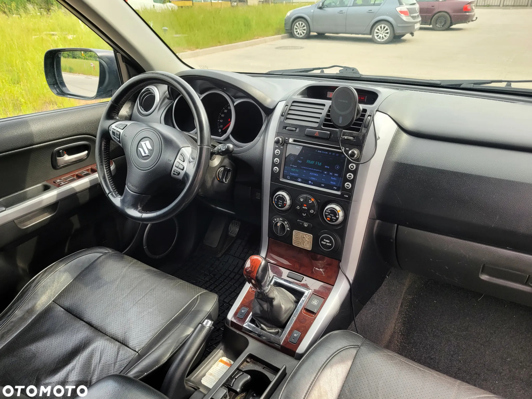Suzuki Grand Vitara 2.0 De luxe - 29
