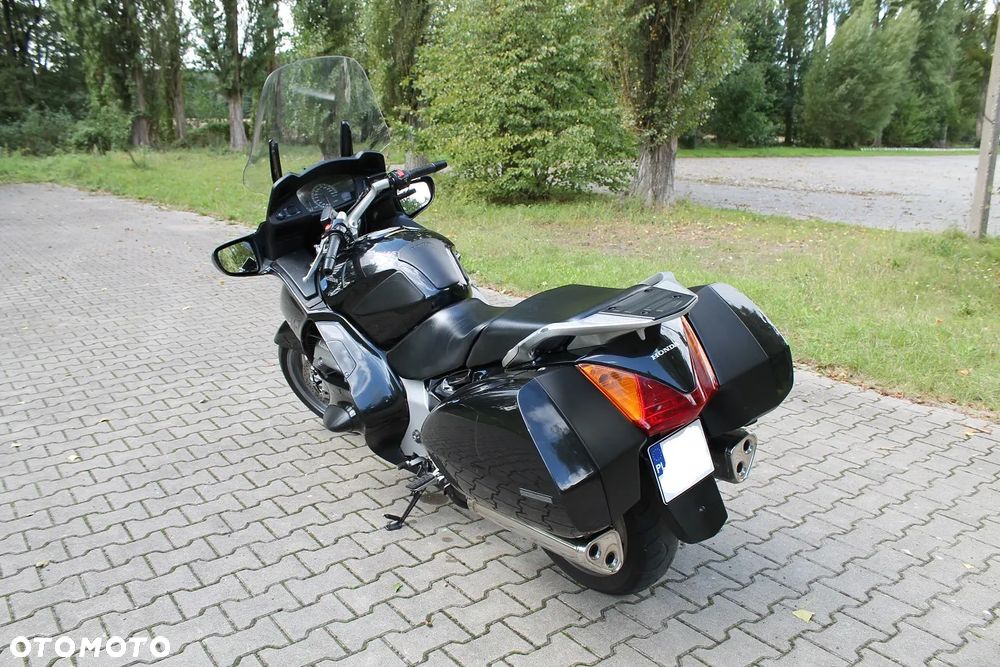 Honda ST - 3