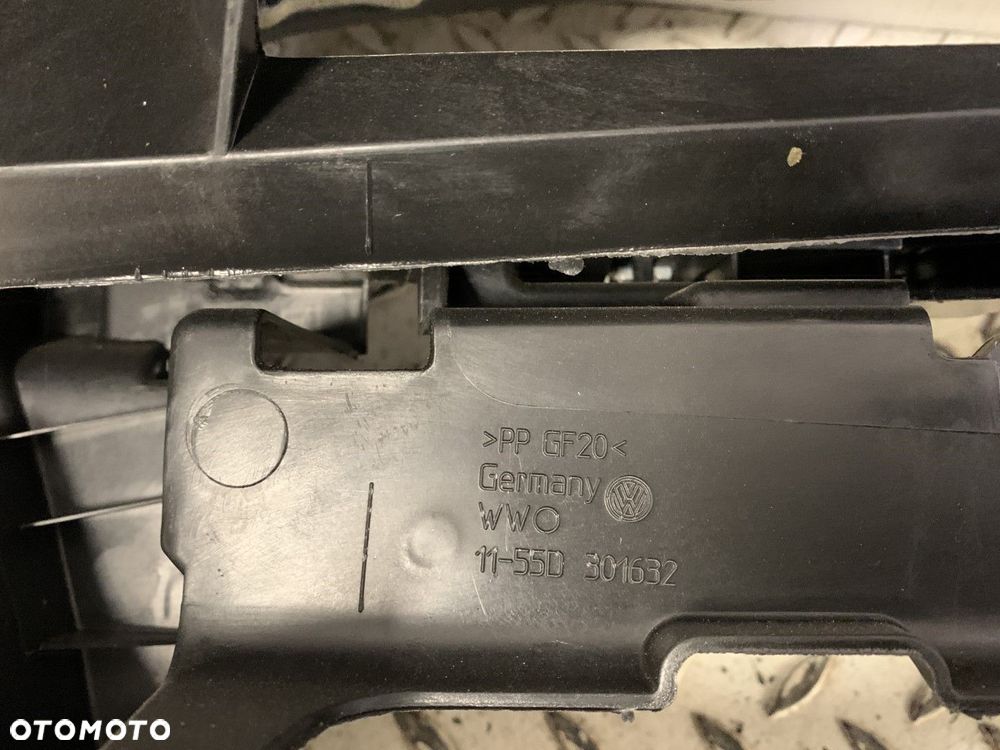 BARDZO ŁADNA Z DEMONTAŻU KONSOLA DESKA VW GOLF VII 7 12-20 5G1857003 - 9