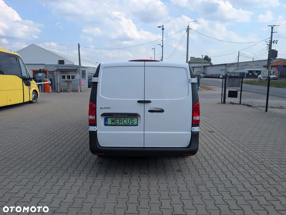 Mercedes-Benz eVito - 9