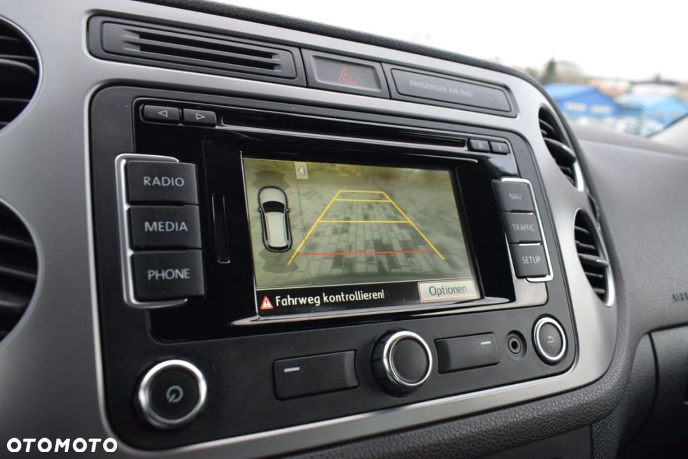 Volkswagen Tiguan - 33