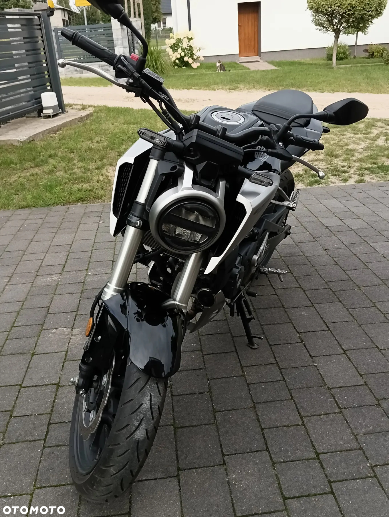 Honda CB - 7