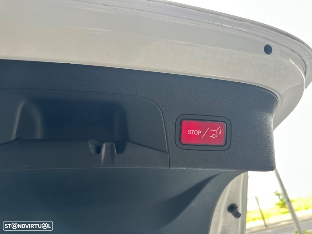 Mercedes-Benz GLC 250 d Coupé AMG Line 4-Matic - 17