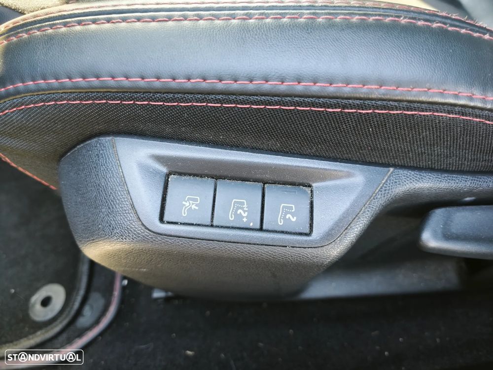 Peugeot 308 GTi by Sport - 12