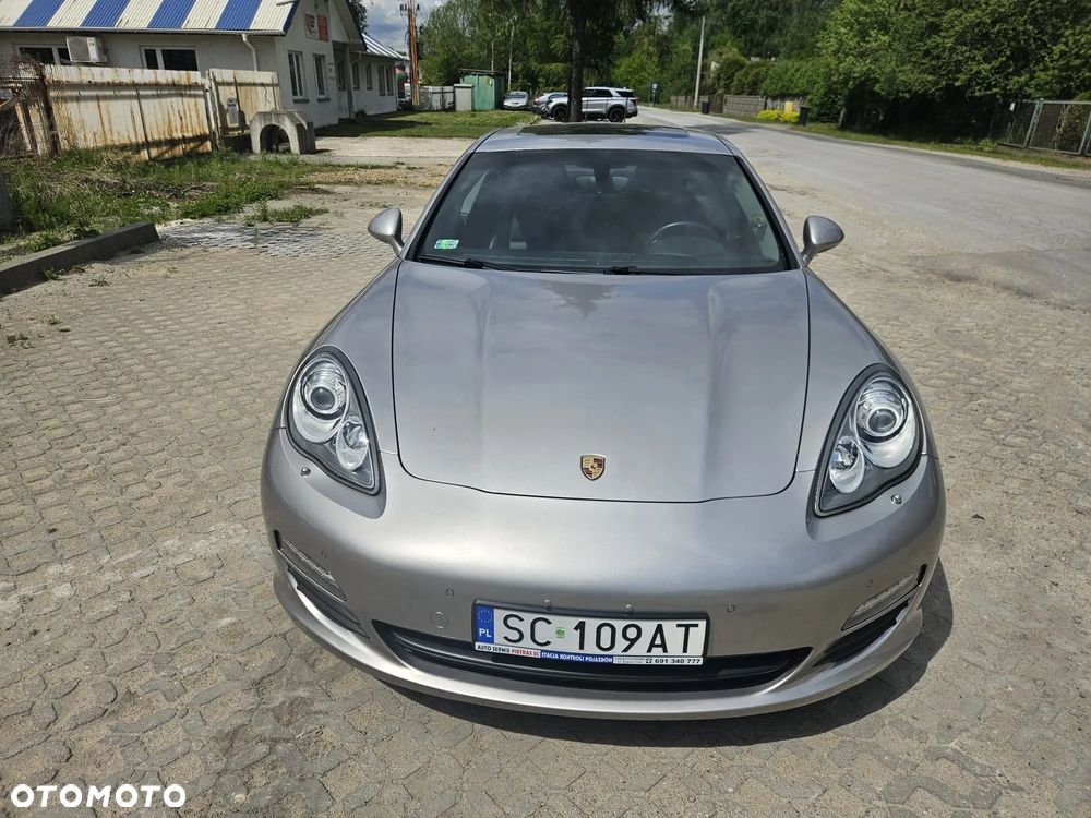 Porsche Panamera - 10