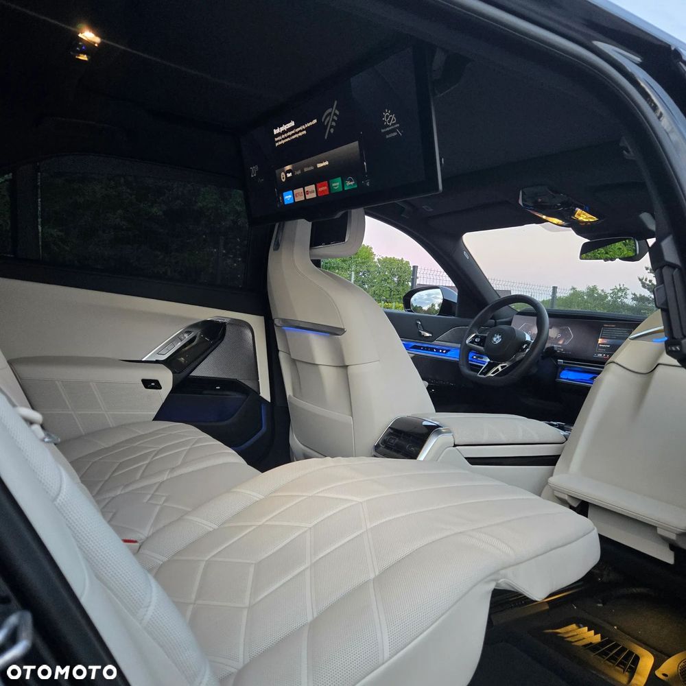 BMW Seria 7 - 9