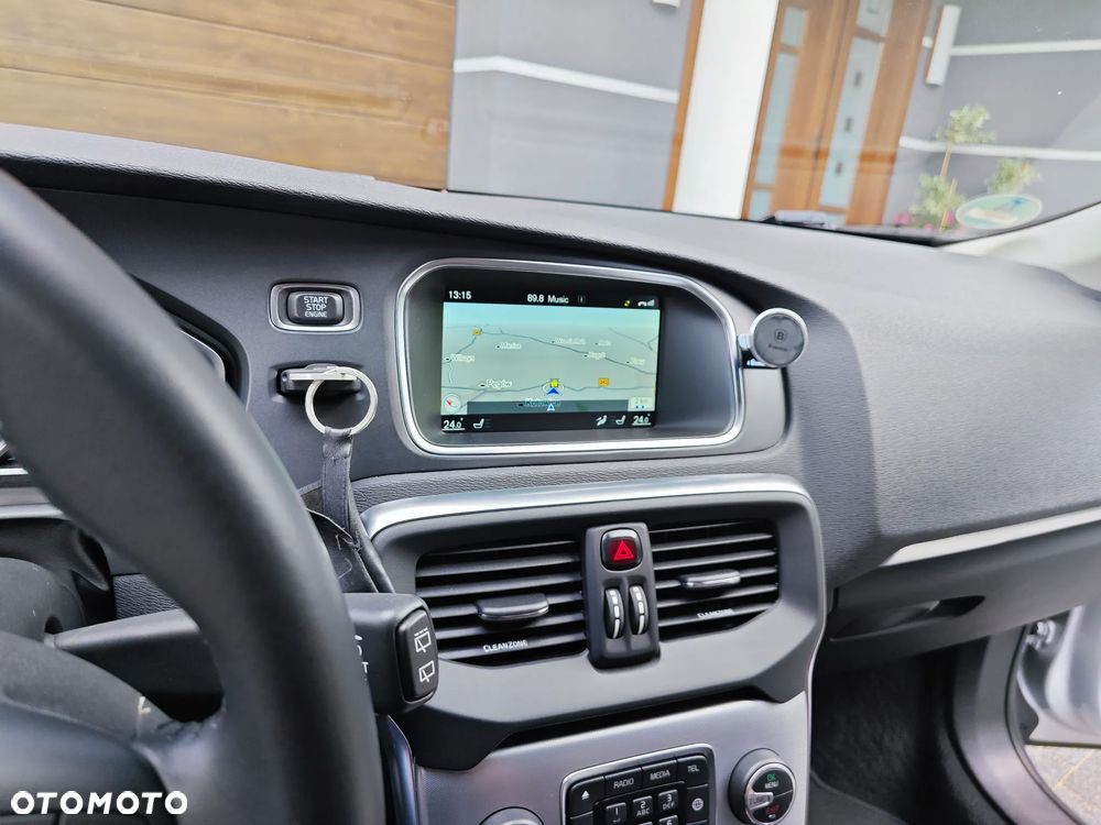 Volvo V40 T2 Geartronic Inscription - 20