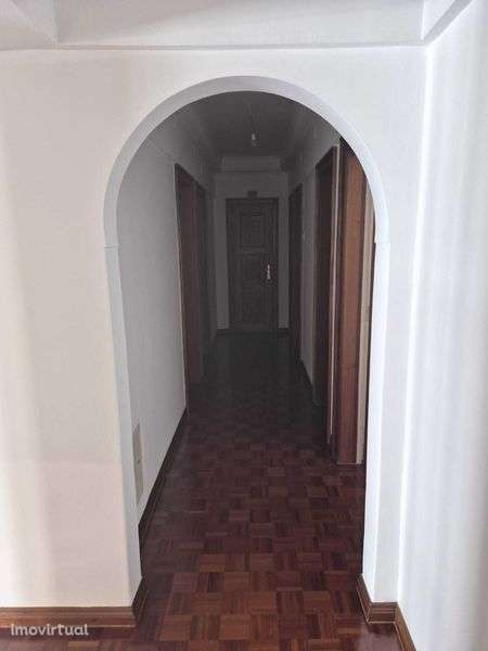 T5 Remodelado - Av. Duque Loulé!!!! - Grande imagem: 4/11