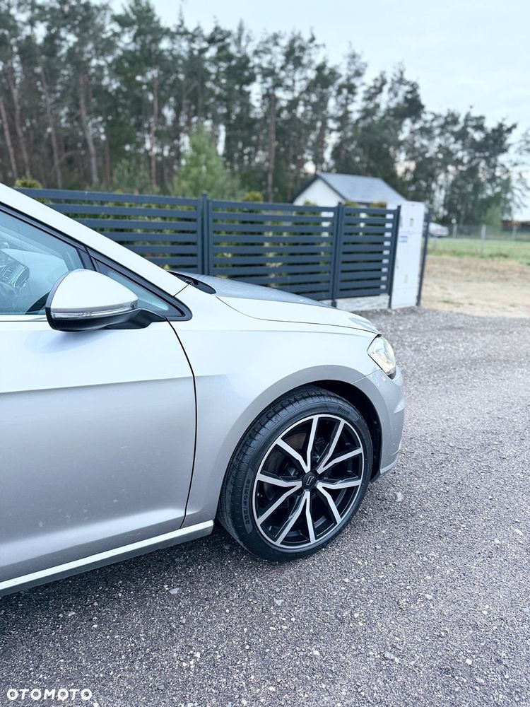 Volkswagen Golf 1.5 TSI ACT OPF Highline - 8