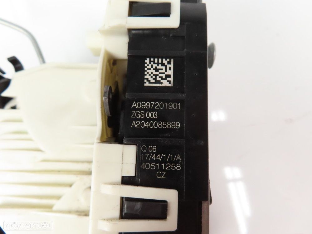 Fecho da porta Esquerdo/Frente Seminovo/ Original MERCEDES-BENZ CLA Coupe (C117)... - 4