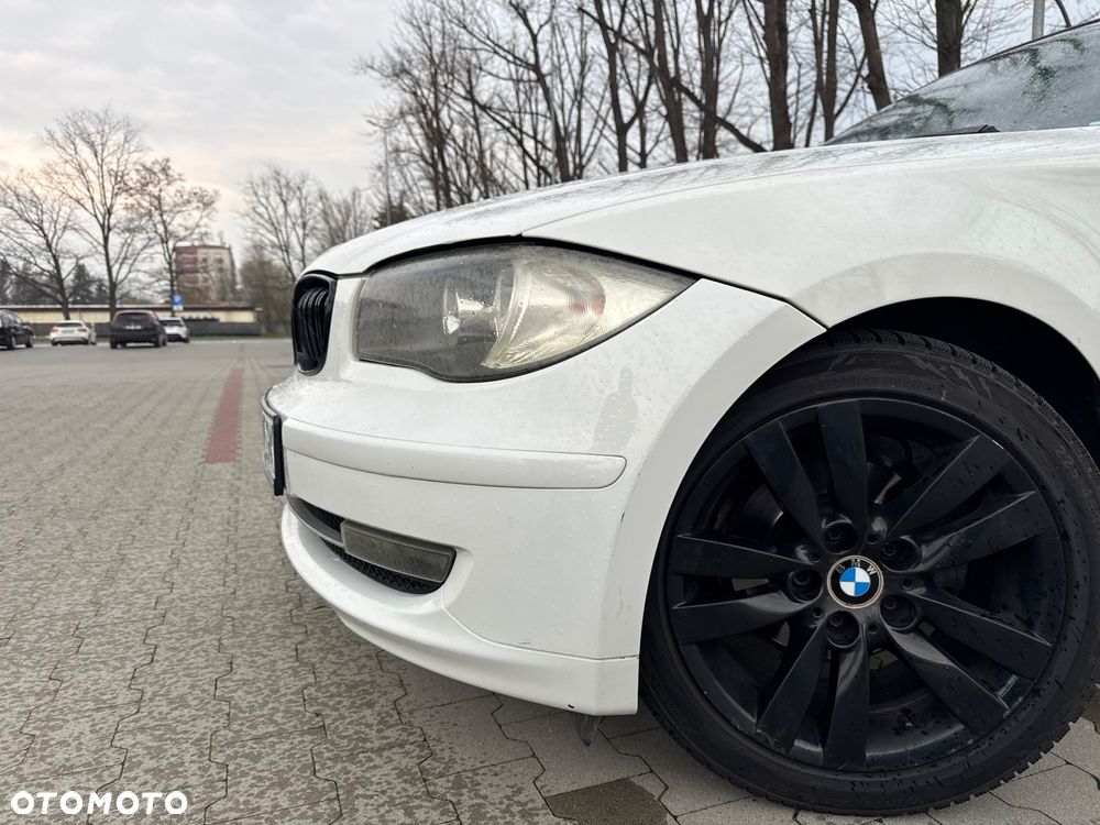 BMW Seria 1 118d - 9