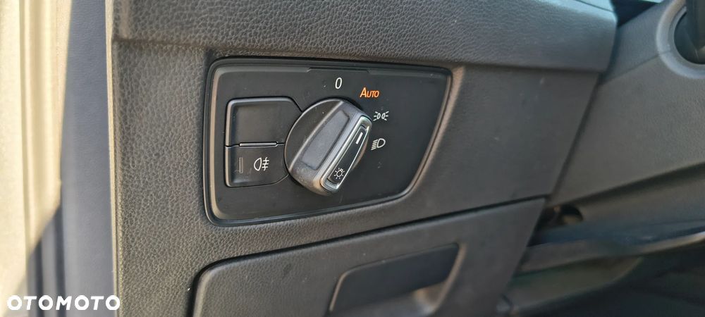 Volkswagen Passat 1.5 TSI EVO Business - 30