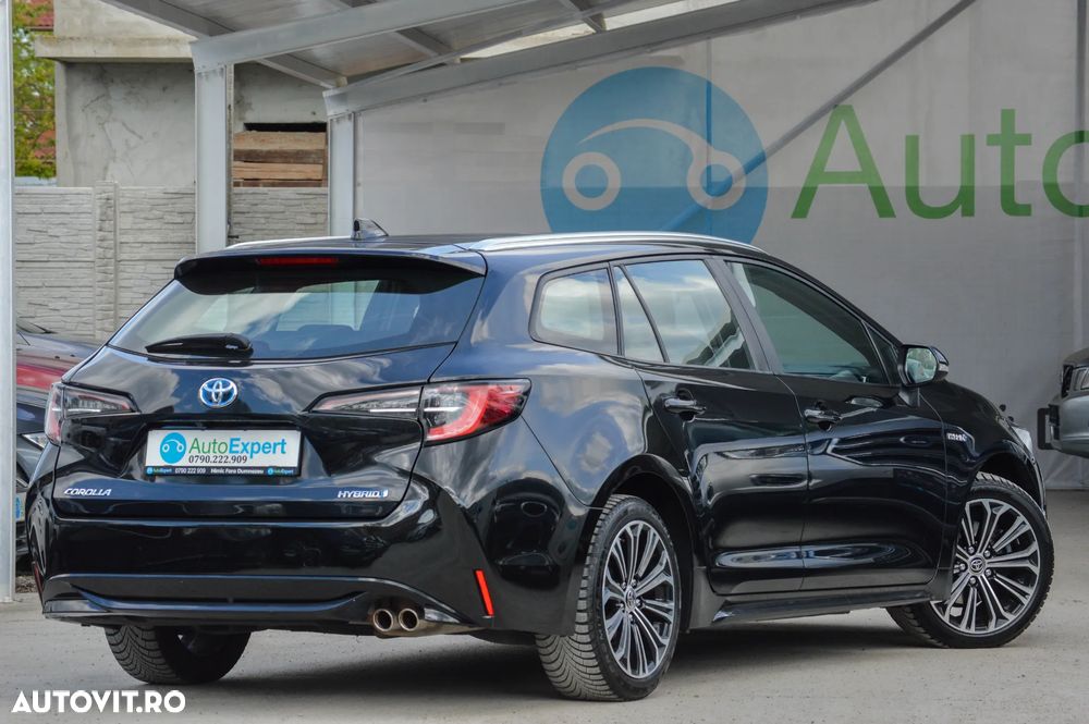 Toyota Corolla 2.0 Business Edition - 12