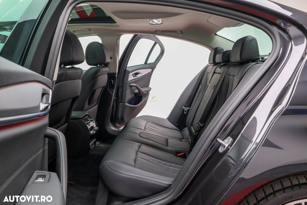 BMW Seria 5 545e xDrive AT PHEV - 24