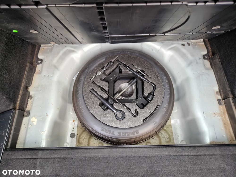 Kia Ceed - 31