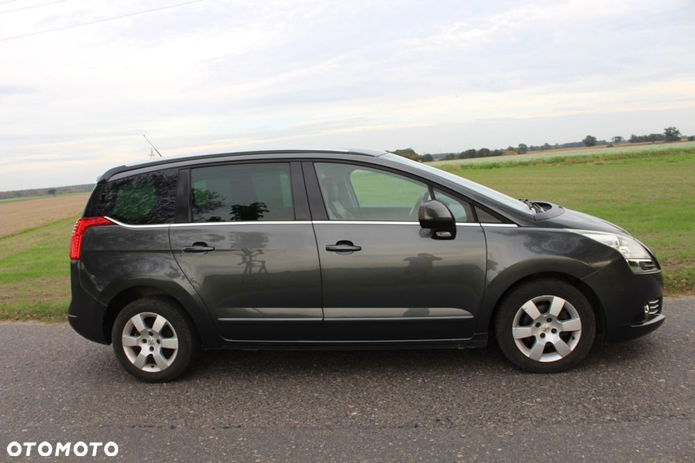 Peugeot 5008 e-HDI 115 ETG6 Stop&Start Allure - 6