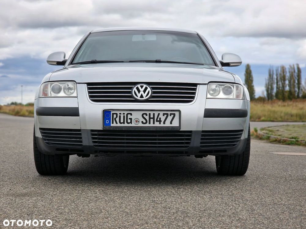 Volkswagen Passat 1.6 Exclusive - 10