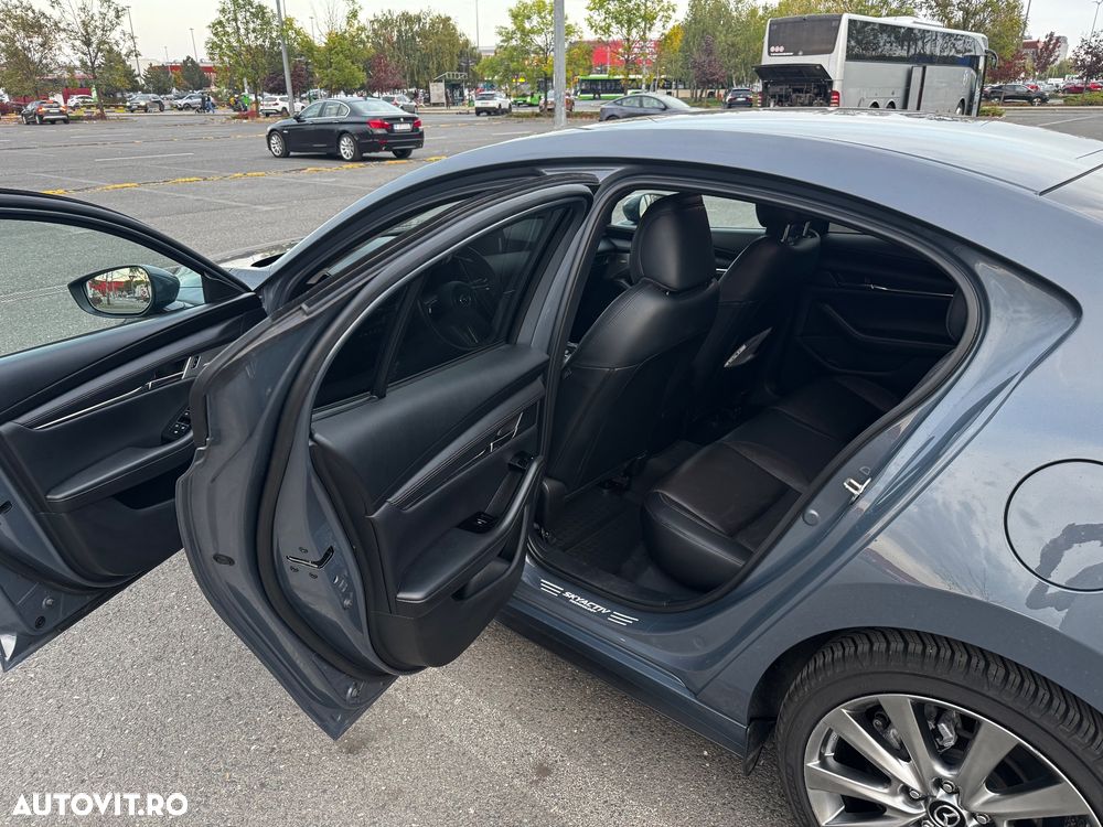 Mazda 3 - 12