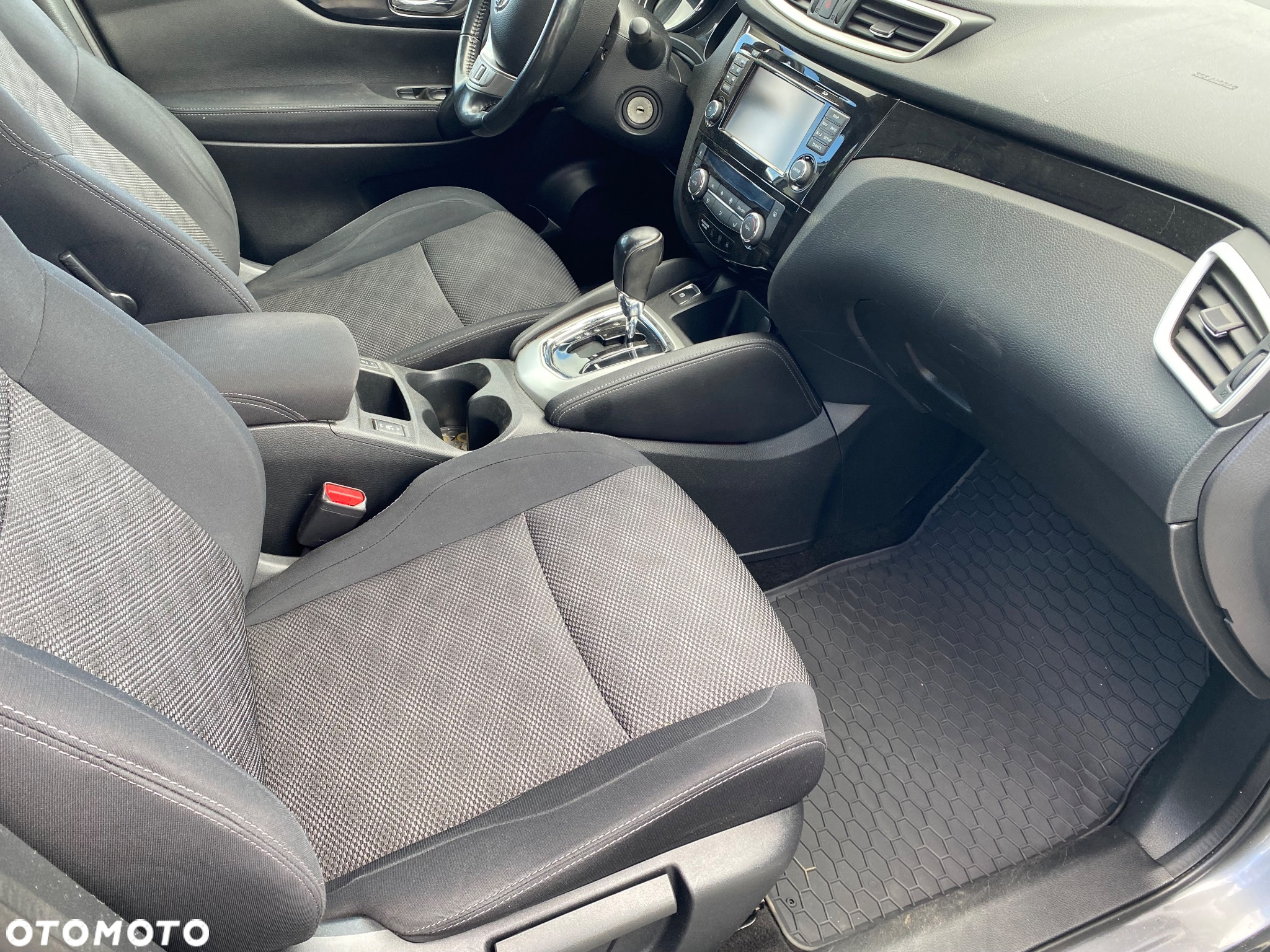 Nissan Qashqai 1.6 DCi Acenta Xtronic EU6 - 15
