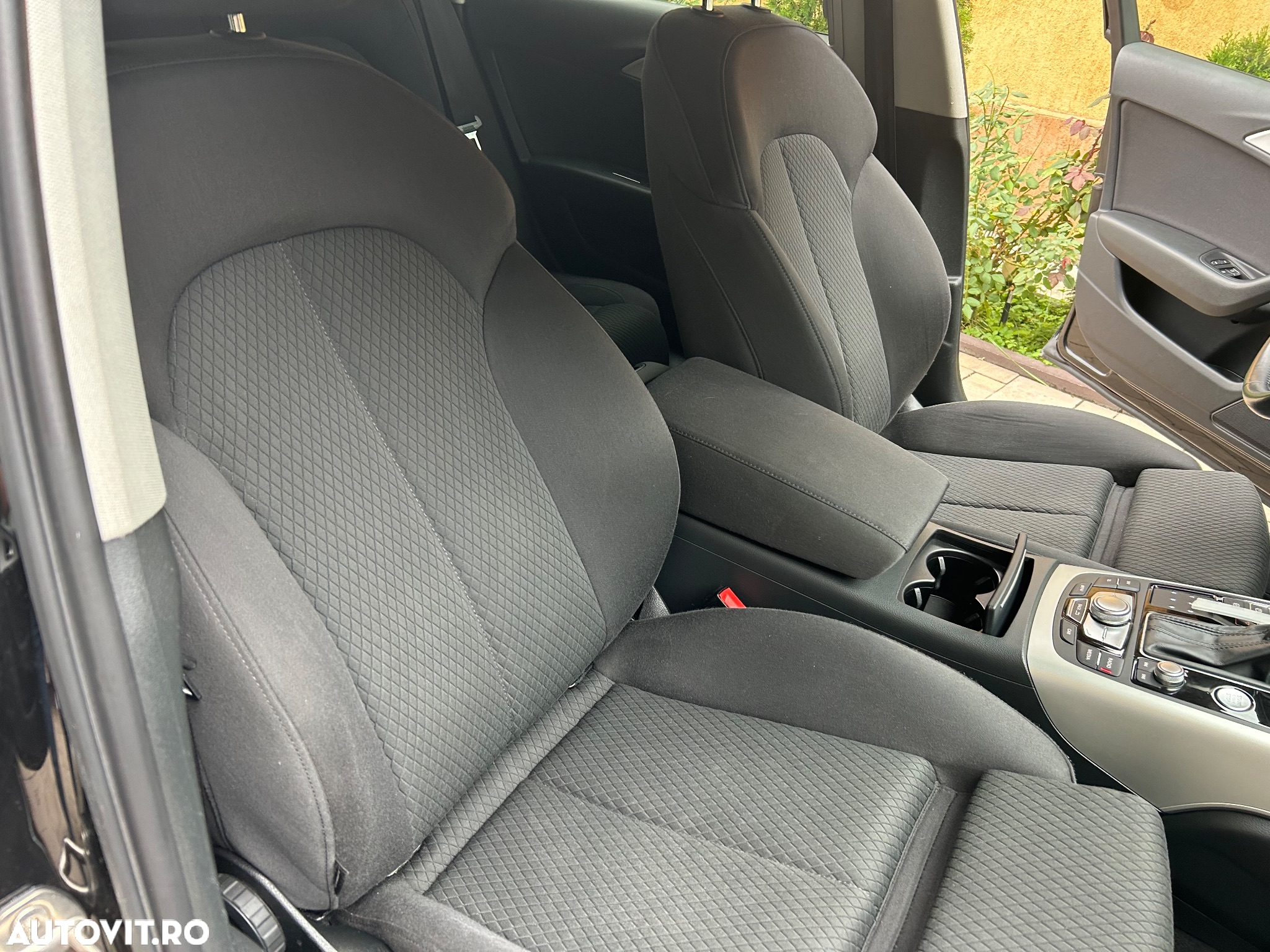 Audi A6 Avant 2.0 TDI Ultra DPF S tronic - 12