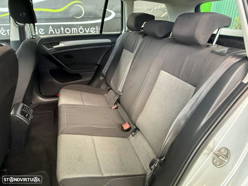 VW Golf Variant 1.6 TDi Trendline - 15