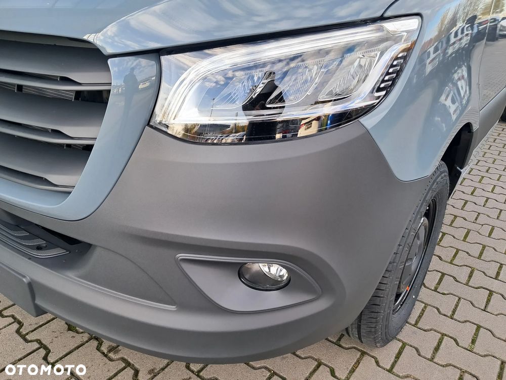 Mercedes-Benz Sprinter 319 CDI Podwozie PRO długie 4325 mm - 4