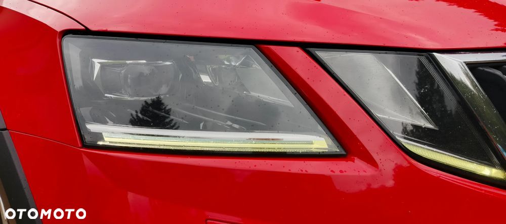 Skoda Octavia 2.0 TDI 4x4 Ambition DSG - 9