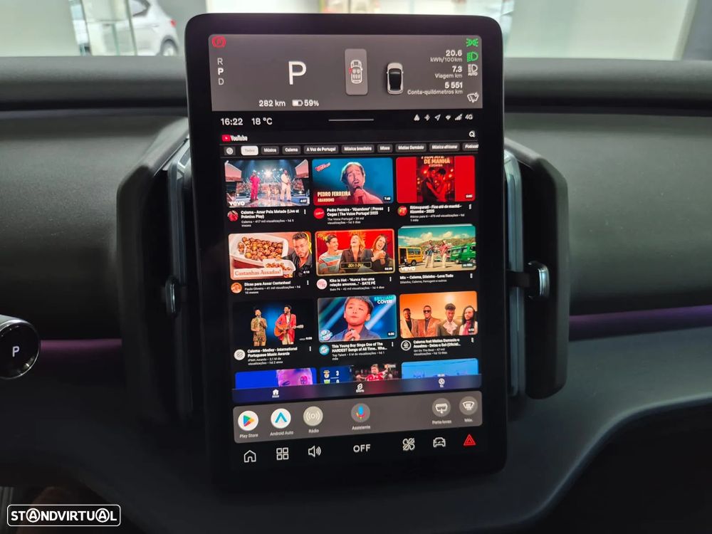 Volvo EX30 69 kWh Single Motor Extended Range Plus - 18