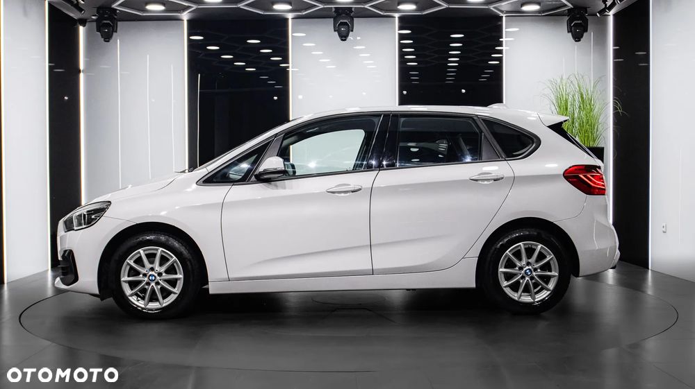 BMW Seria 2 218d Advantage - 4
