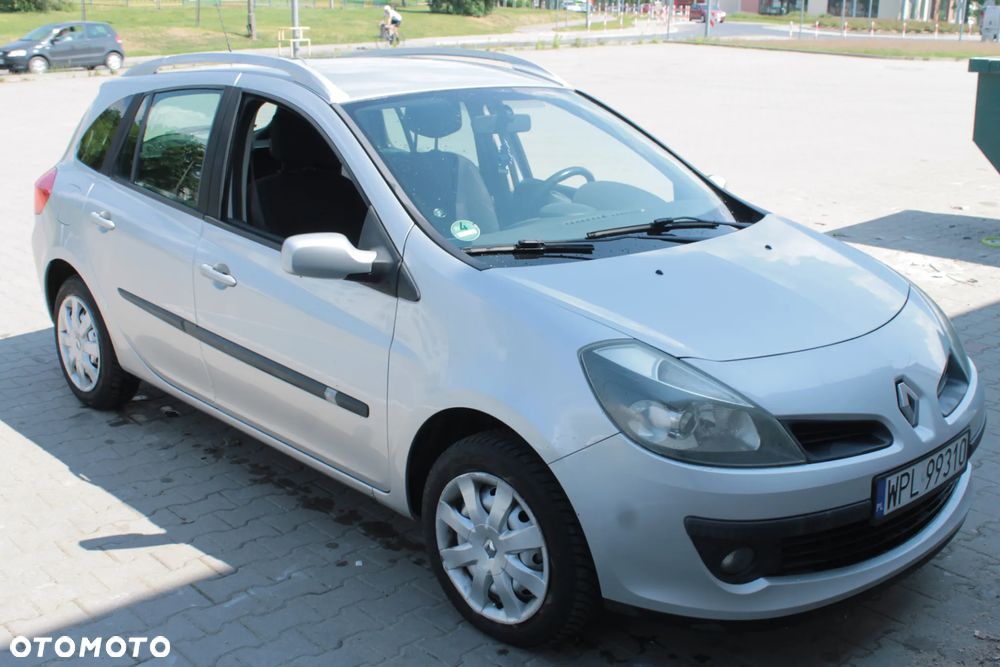 Renault Clio 1.2 16V All Inclusive - 18