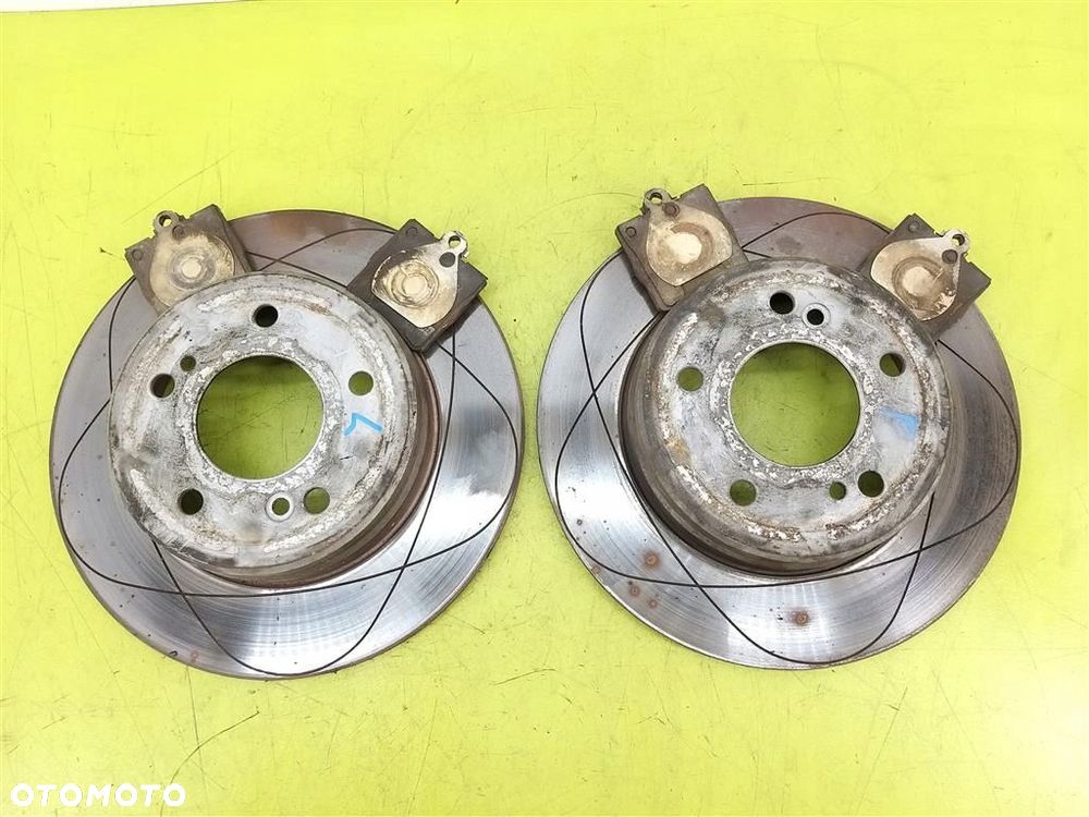 Tarcze hamulcowe tył KLOCKI  Mercedes C-klasa 2.2CDI  W203 2000-2007 - 1