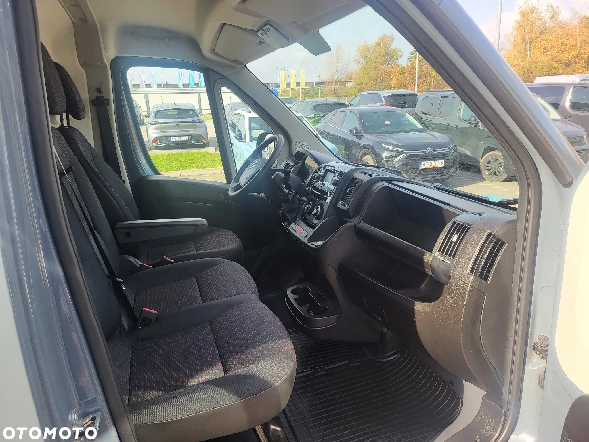 Opel Movano - 8