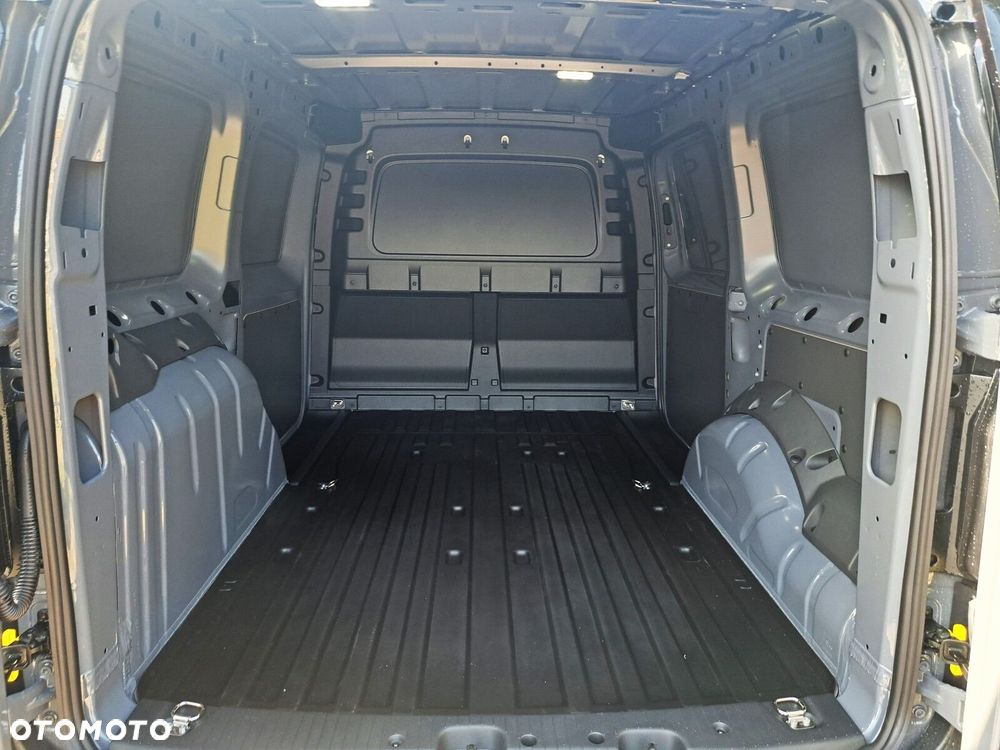 Volkswagen Caddy - 10