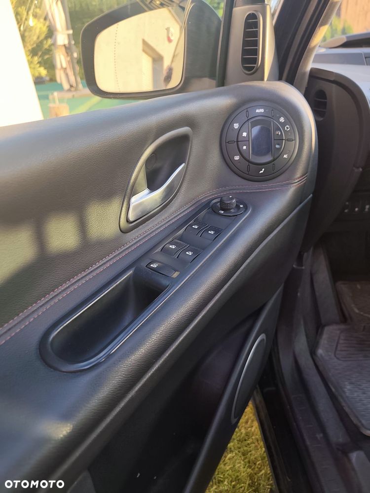 Renault Grand Espace 2.0 dCi FAP Dynamique - 17