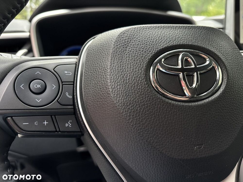 Toyota Corolla Cross - 30