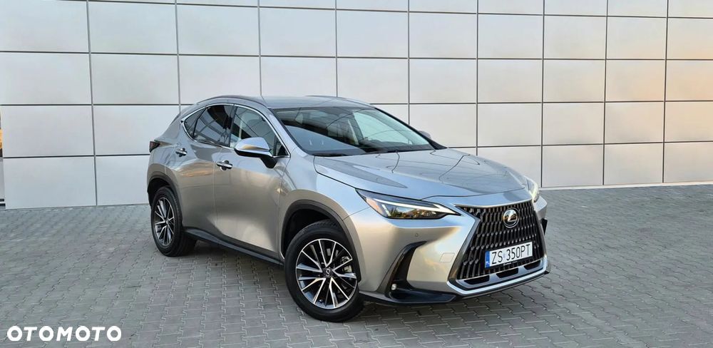 Lexus NX 350h Prestige AWD - 9
