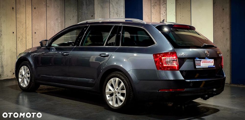 Skoda Octavia 1.6 TDI Premium Edition - 34