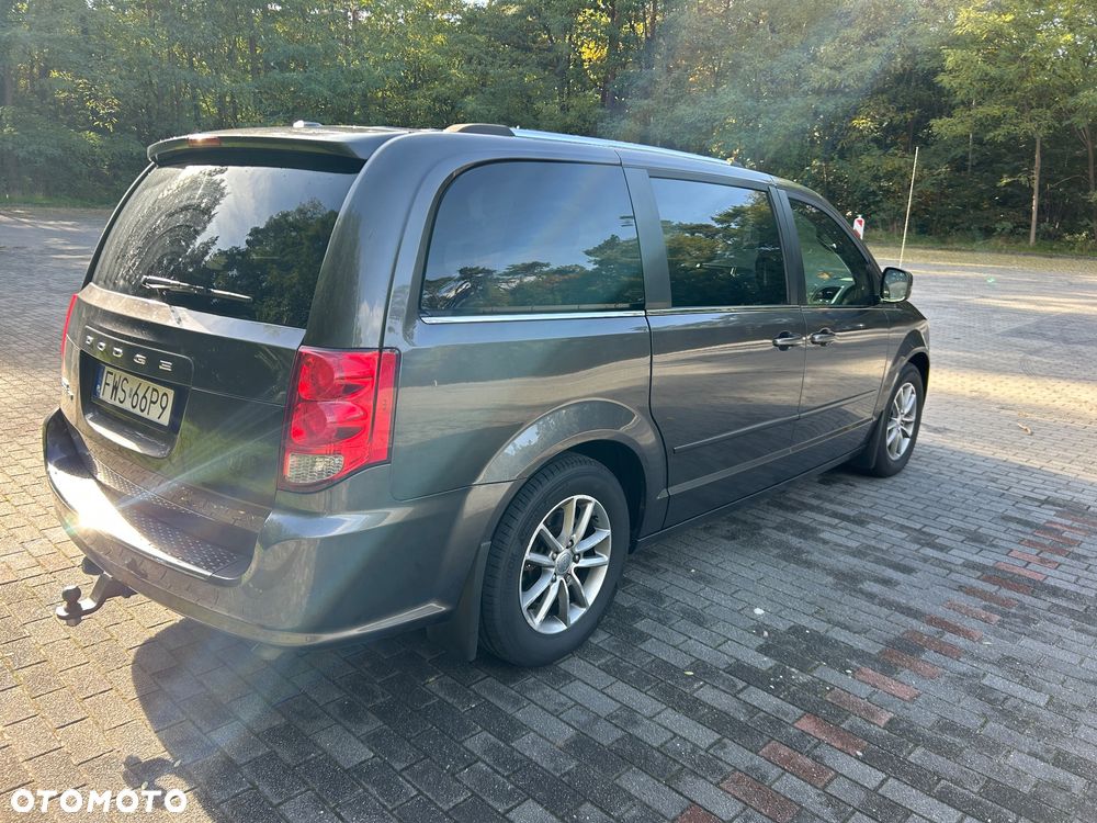 Dodge Grand Caravan 3.6 R/T - 17