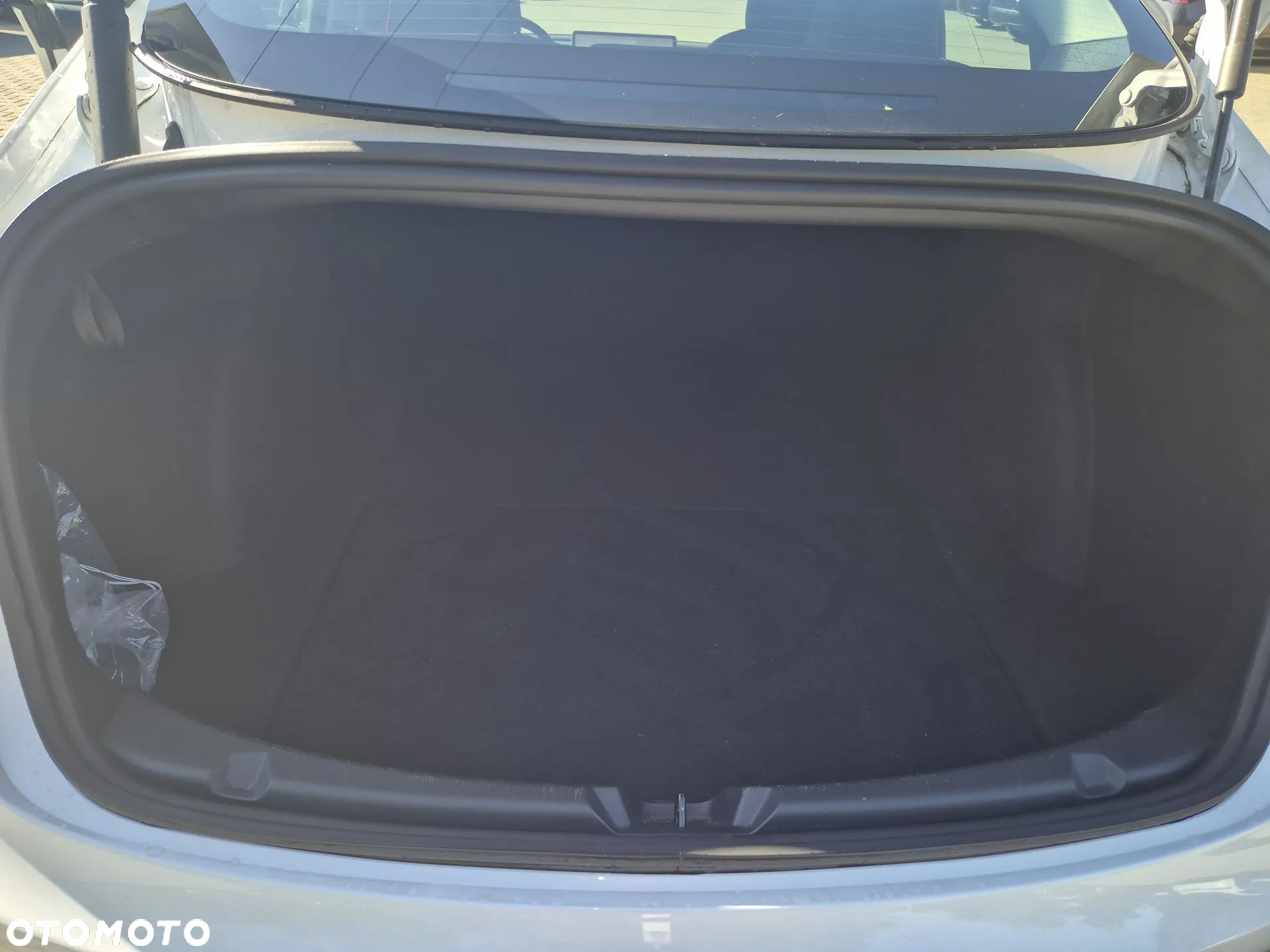 Tesla Model 3 RWD - 18