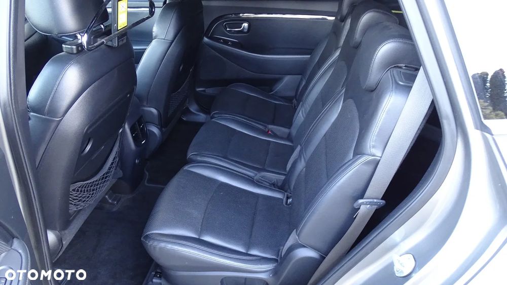 Kia Carens 1.7 CRDi Edition 7 - 13