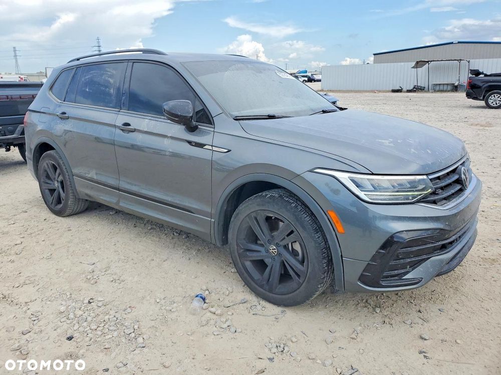 Volkswagen Tiguan - 3