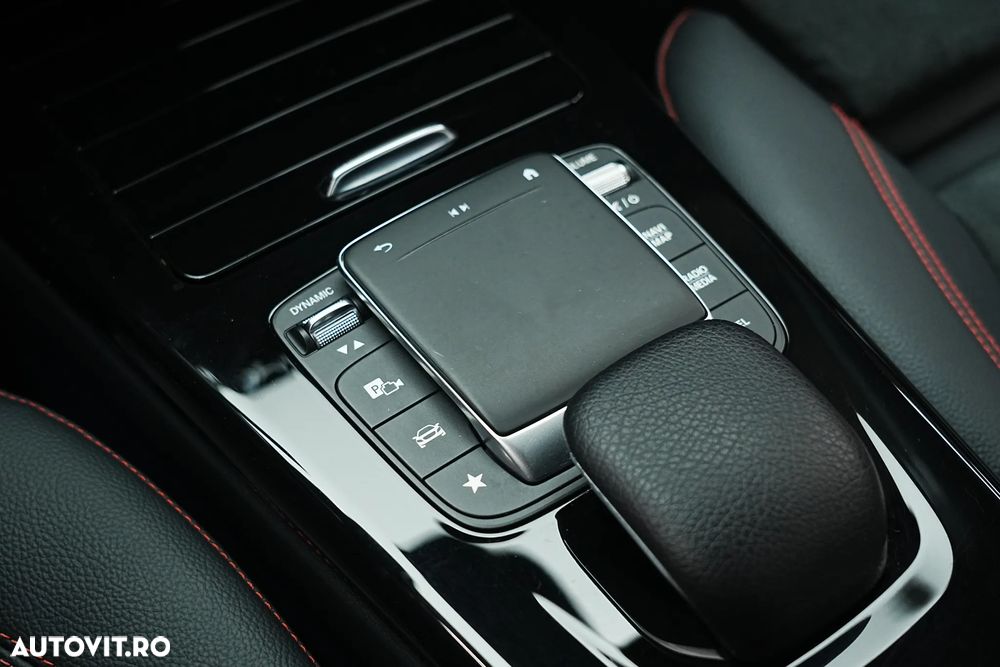 Mercedes-Benz A 250 e 8G-DCT Advanced AMG Line - 39