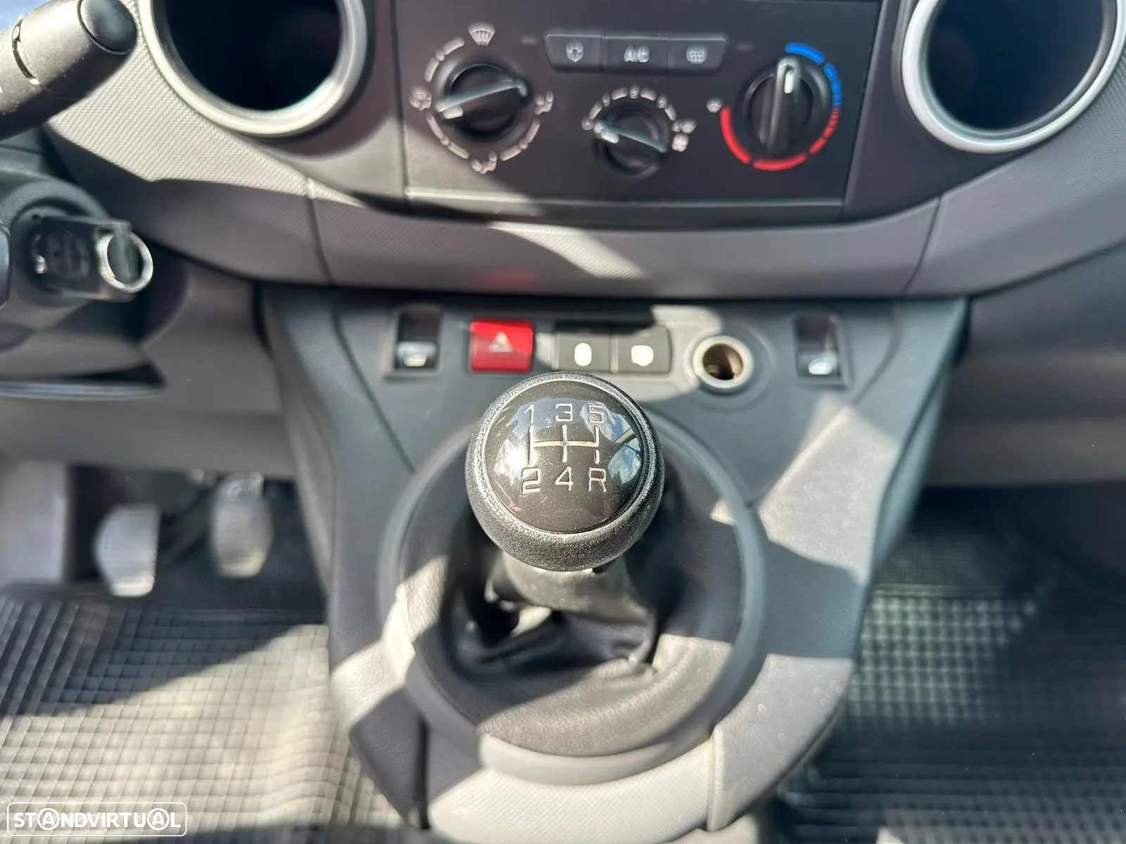 Citroën Berlingo 1.6 BlueHDi 3L - IVA Dedutível - 17
