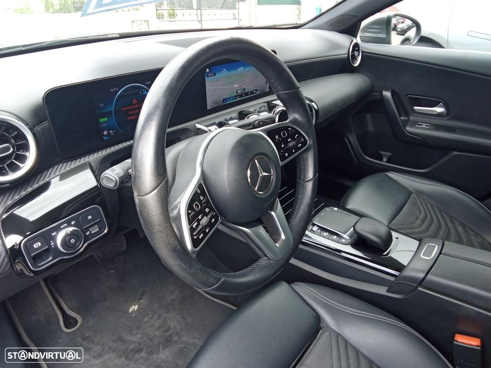 Mercedes-Benz A 250 e Style Plus — fotografia 27
