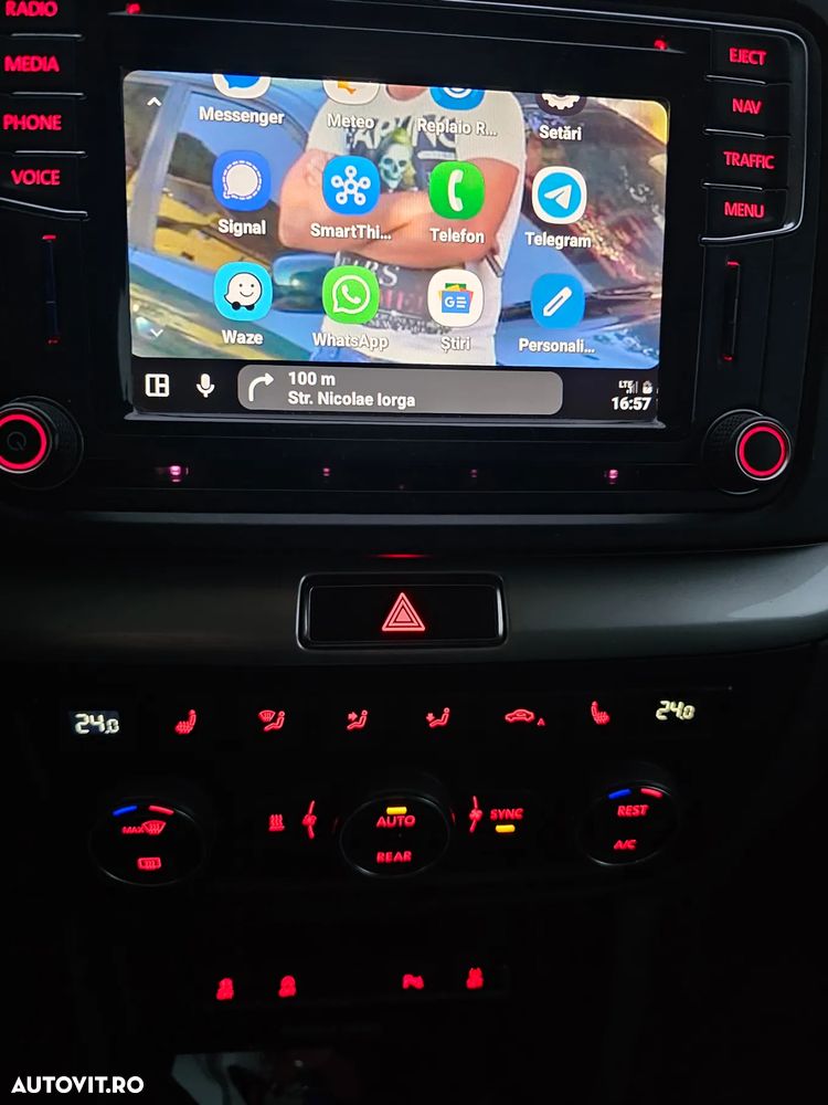 Volkswagen Sharan 2.0 TDI DSG BlueMotion Technology Highline - 14