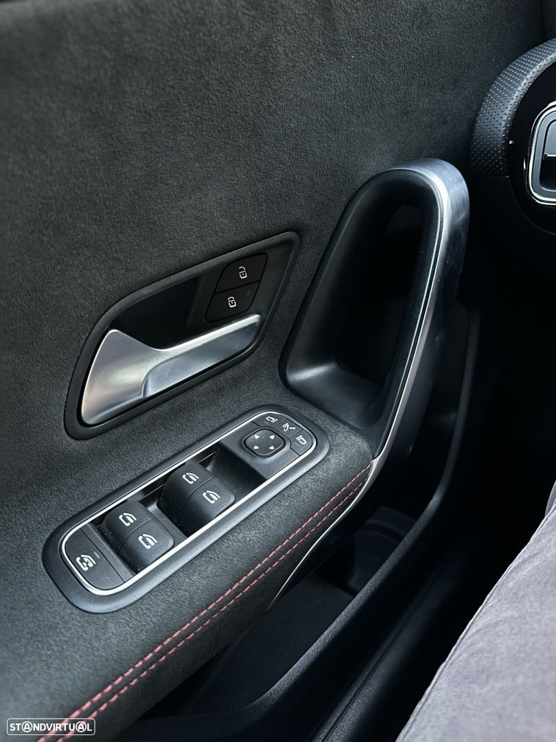 Mercedes-Benz A 160 AMG Line - 22