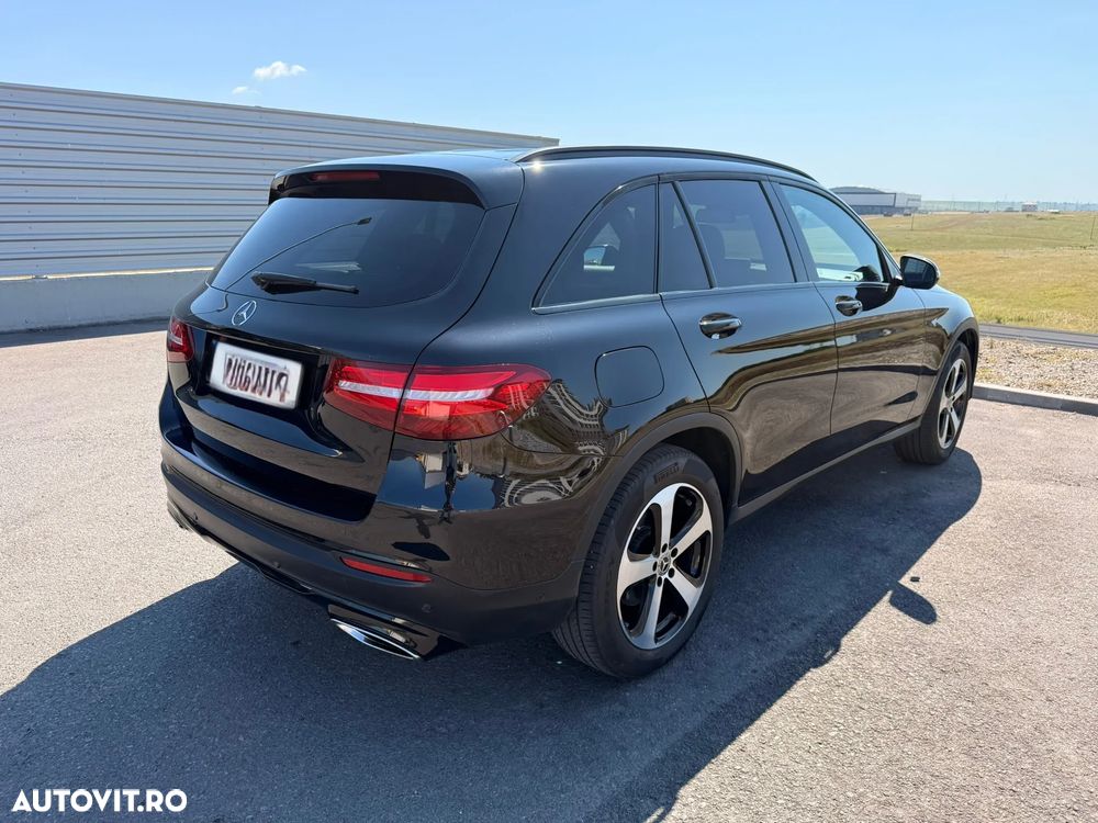 Mercedes-Benz GLC - 3