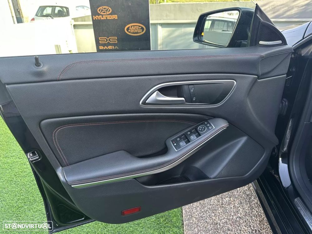 Mercedes-Benz CLA 220 d Shooting Brake AMG Line Aut. - 27