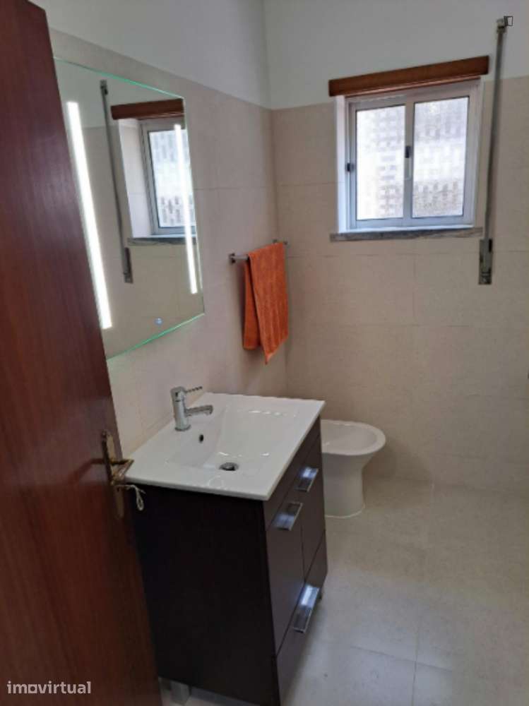 Quarto - localizado em Coselhas Coimbra - Grande imagem: 3/7